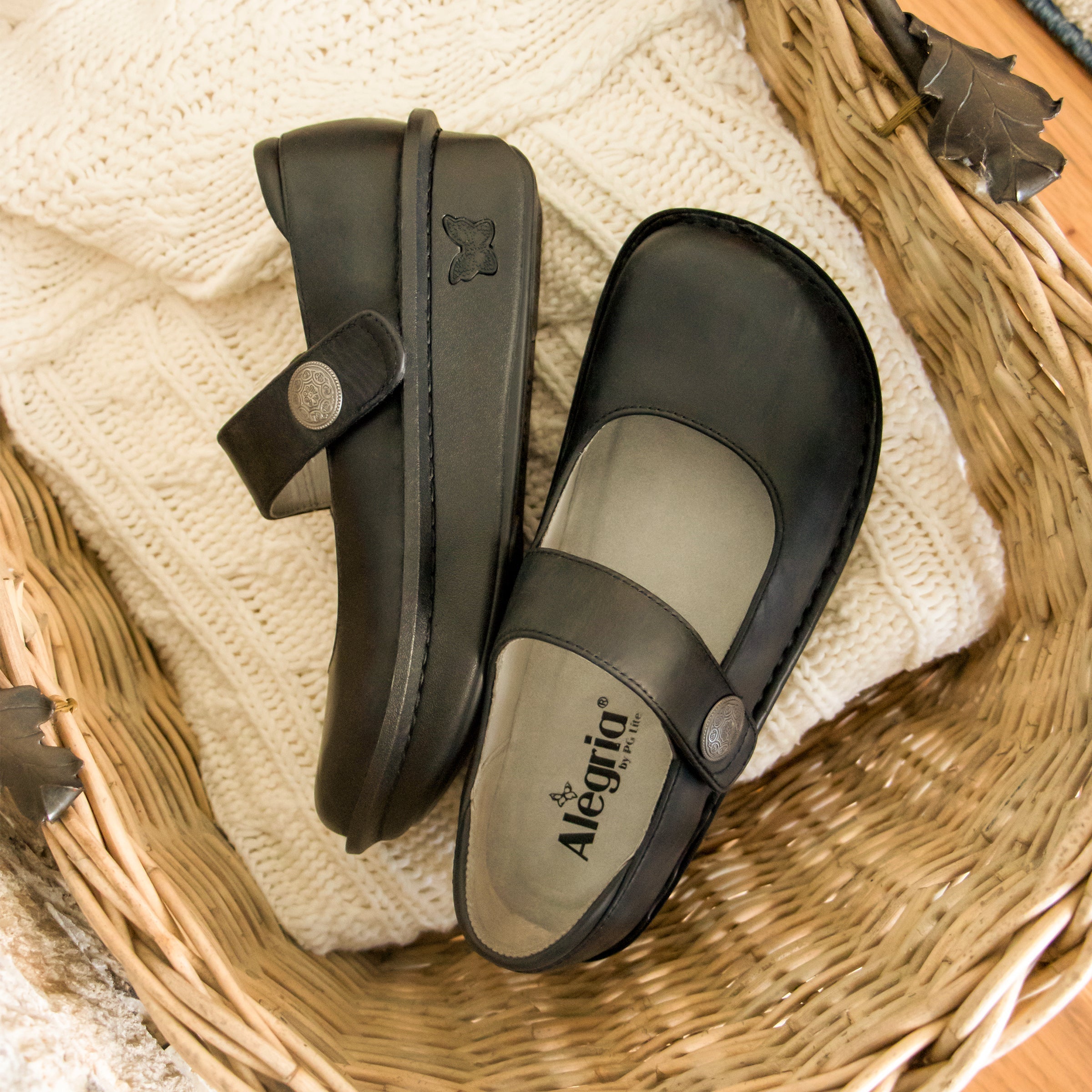 Paloma Oiled Black Mary Jane - Image 2