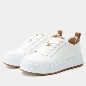 Adysen White Shoe