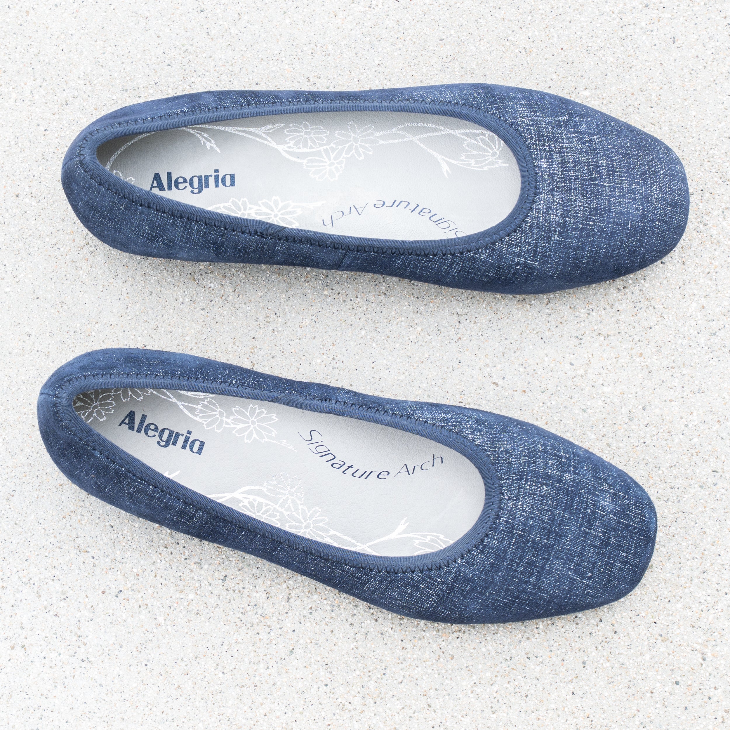 Arielle Tailored Navy Shoe - Image 2