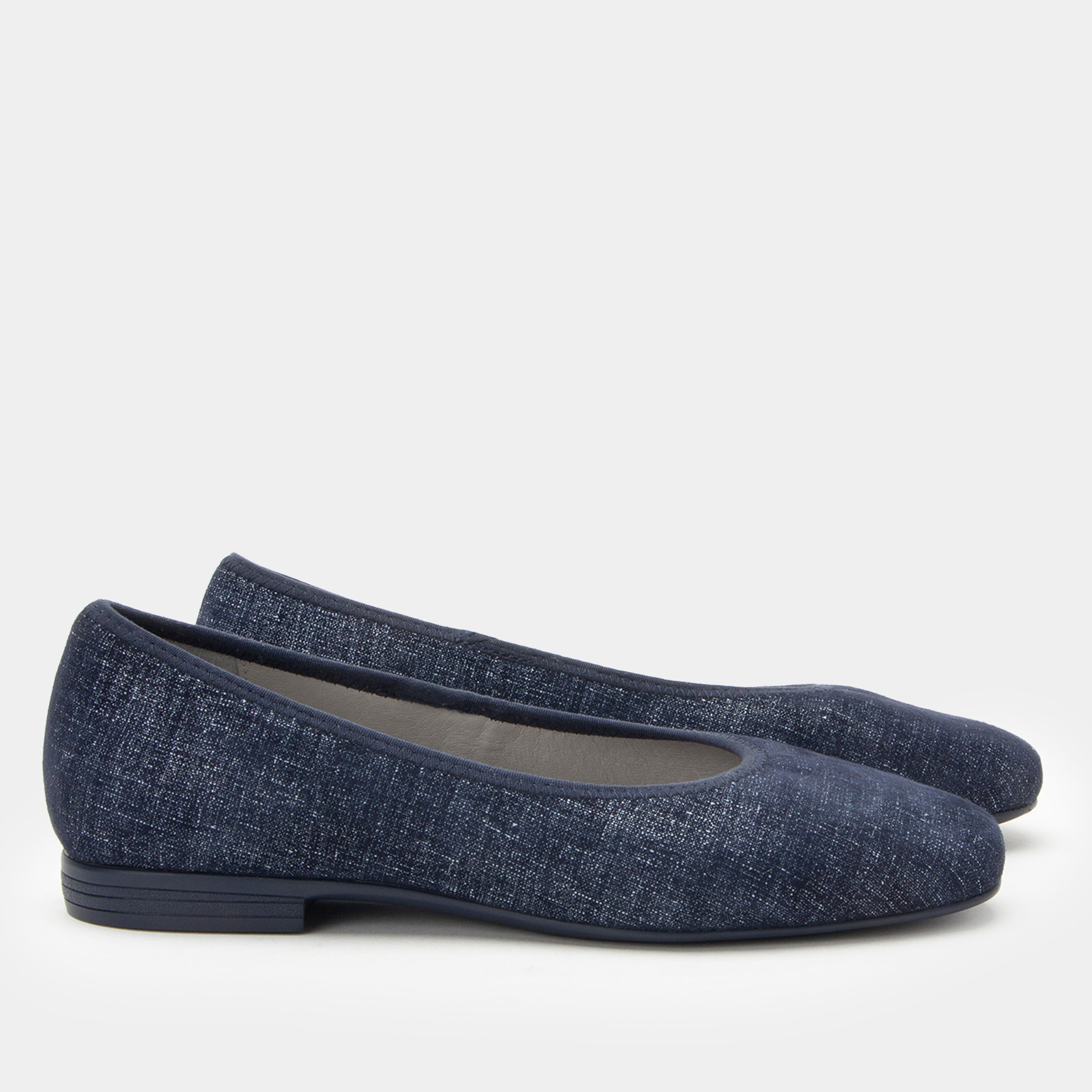 Arielle Tailored Navy Shoe - Image 3