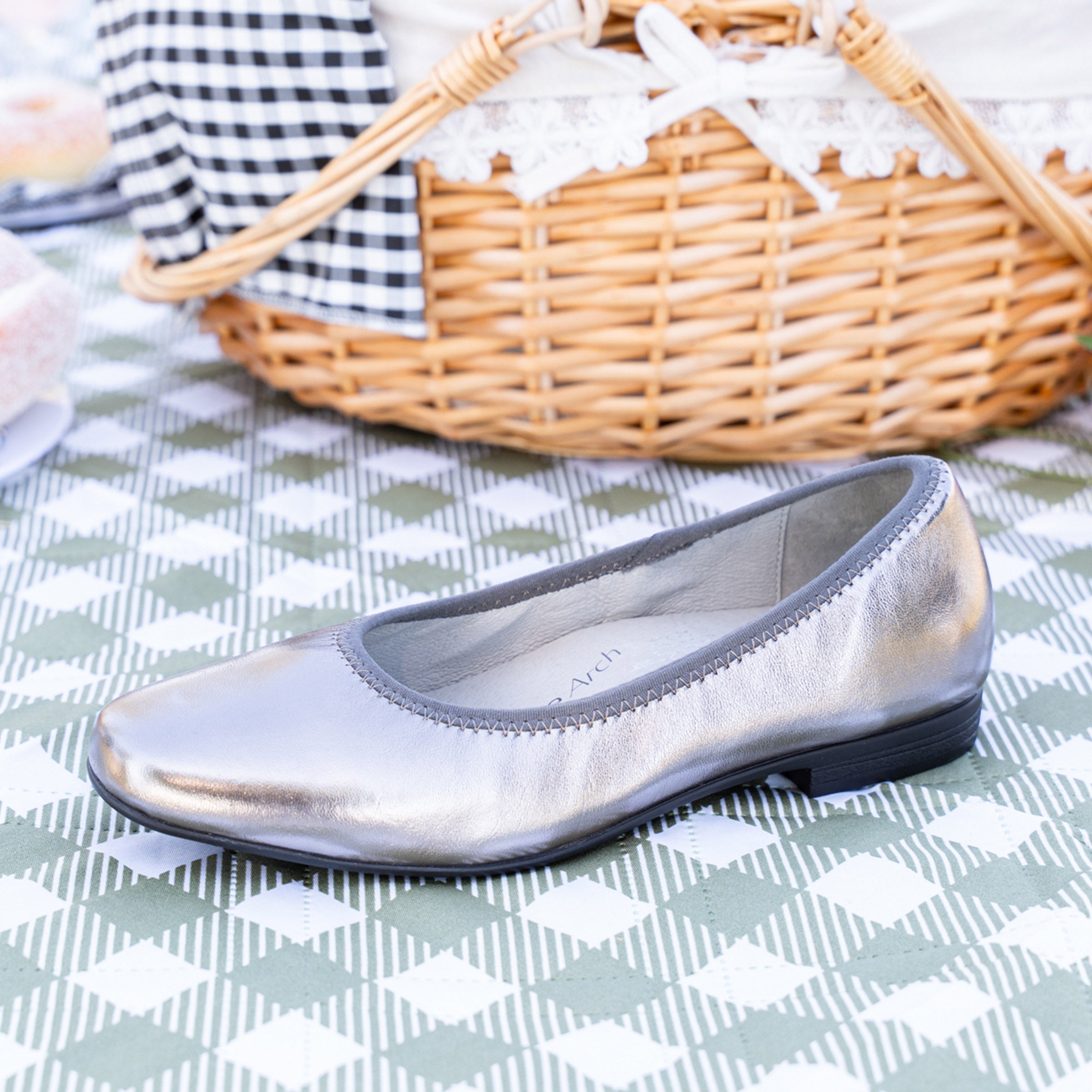 Arielle Pewter Shoe - Image 2
