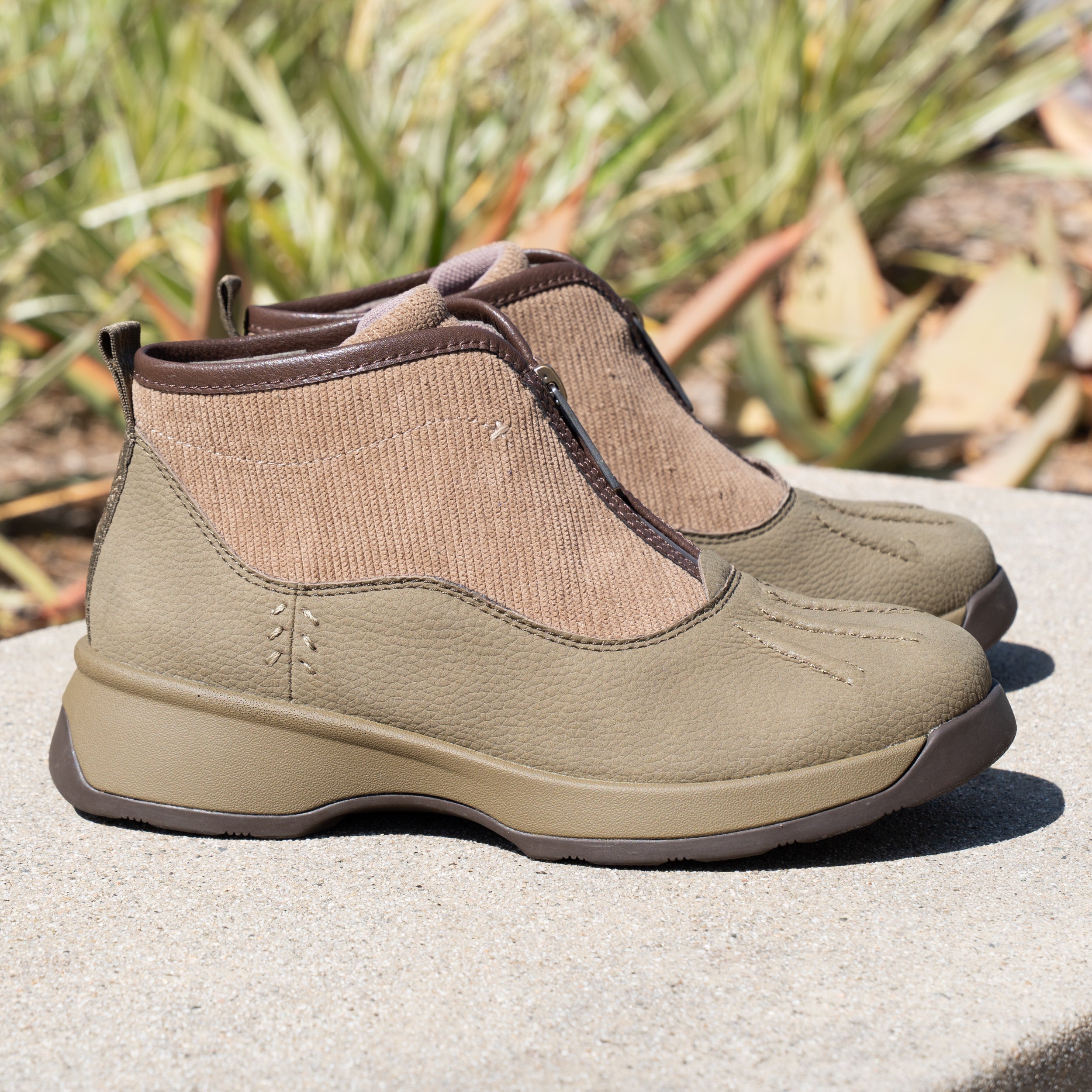 Junypur Nomad Boot - Image 2