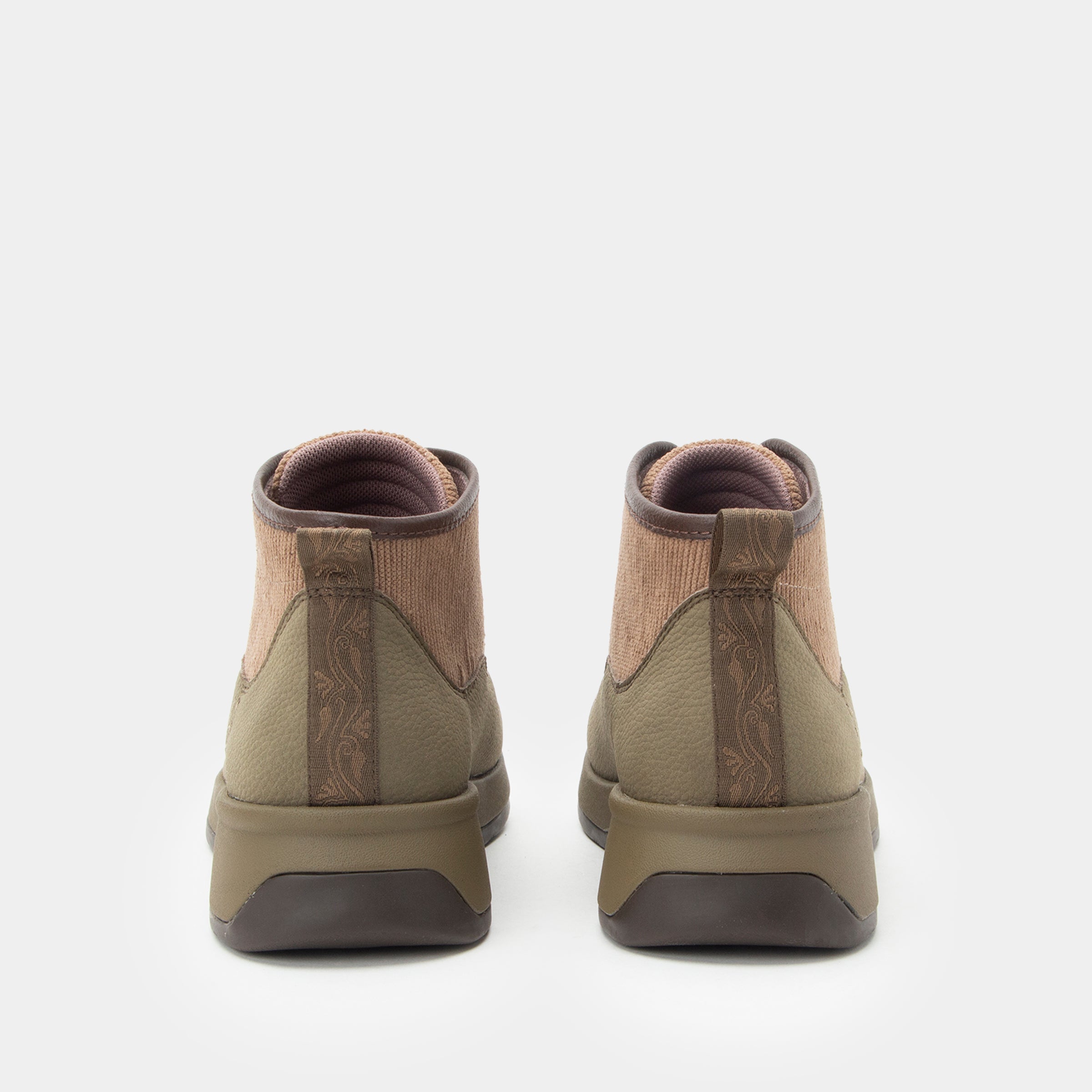 Junypur Nomad Boot - Image 4