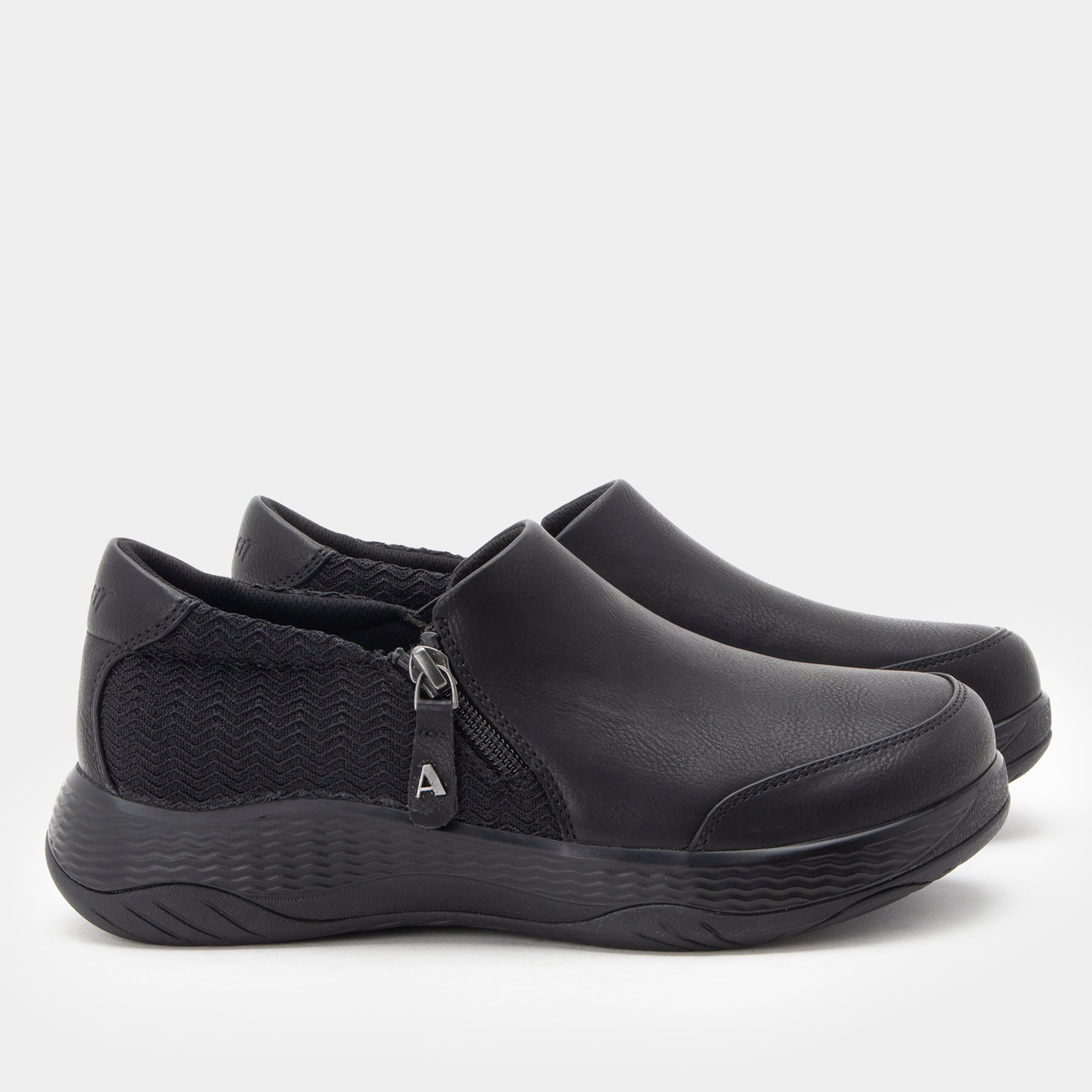 Jovie Echo Black Shoe - Image 3