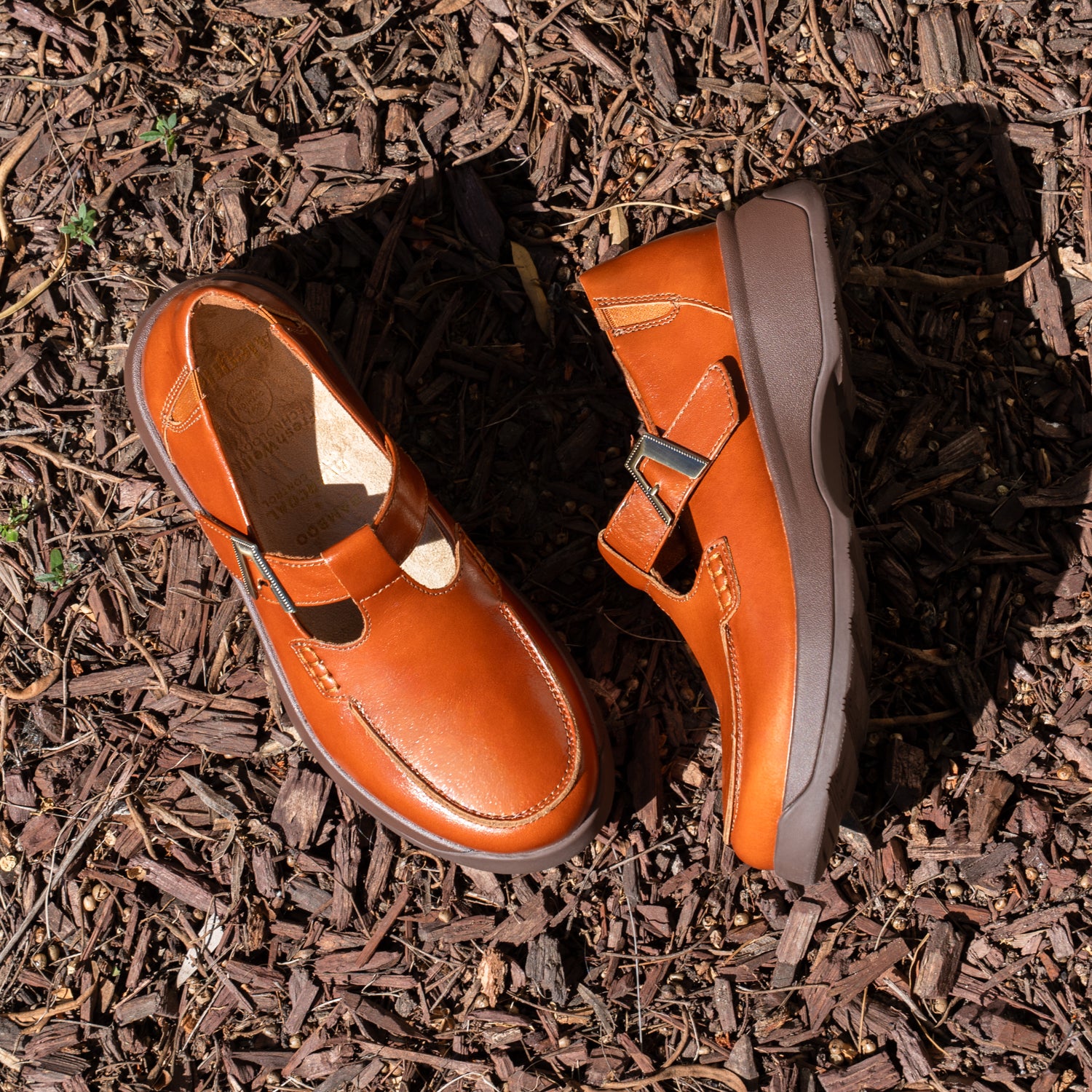 Jensie Glazed Bourbon Shoe - Image 2