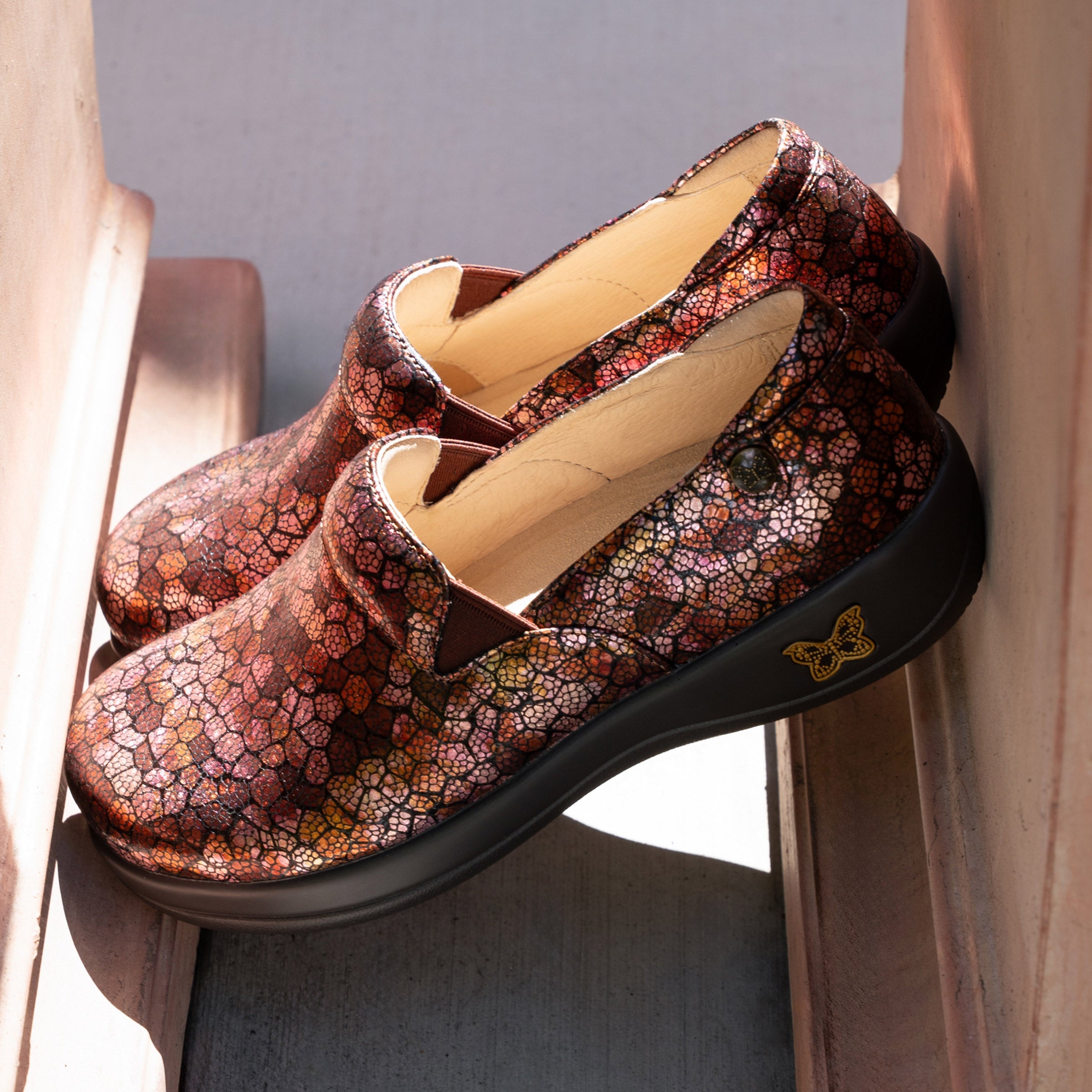 Keli Bronze Fusion Shoe - Image 2