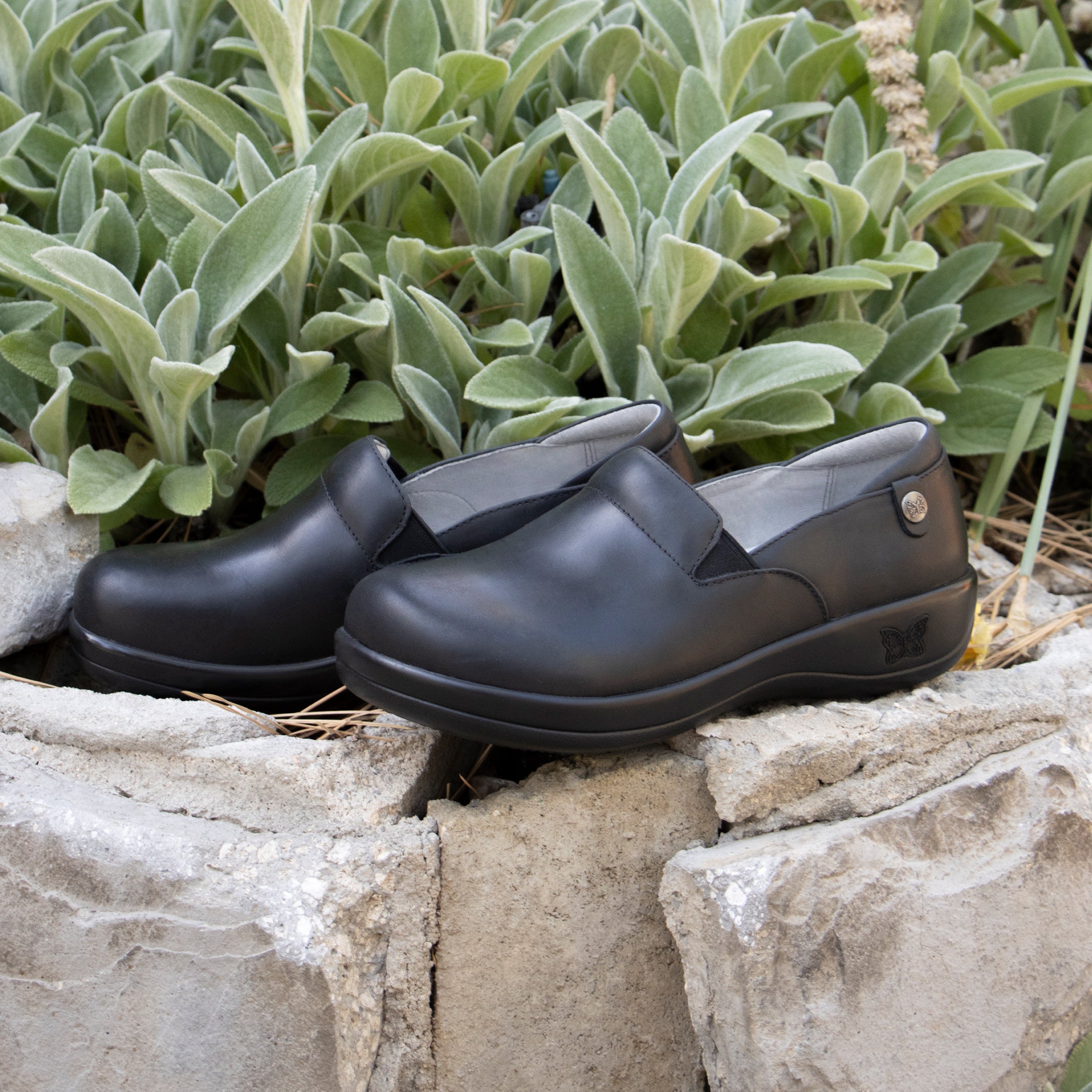 Keli Oiled Black Shoe - Image 2
