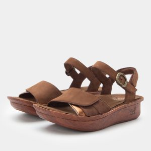 Klementine Pecan Sandal