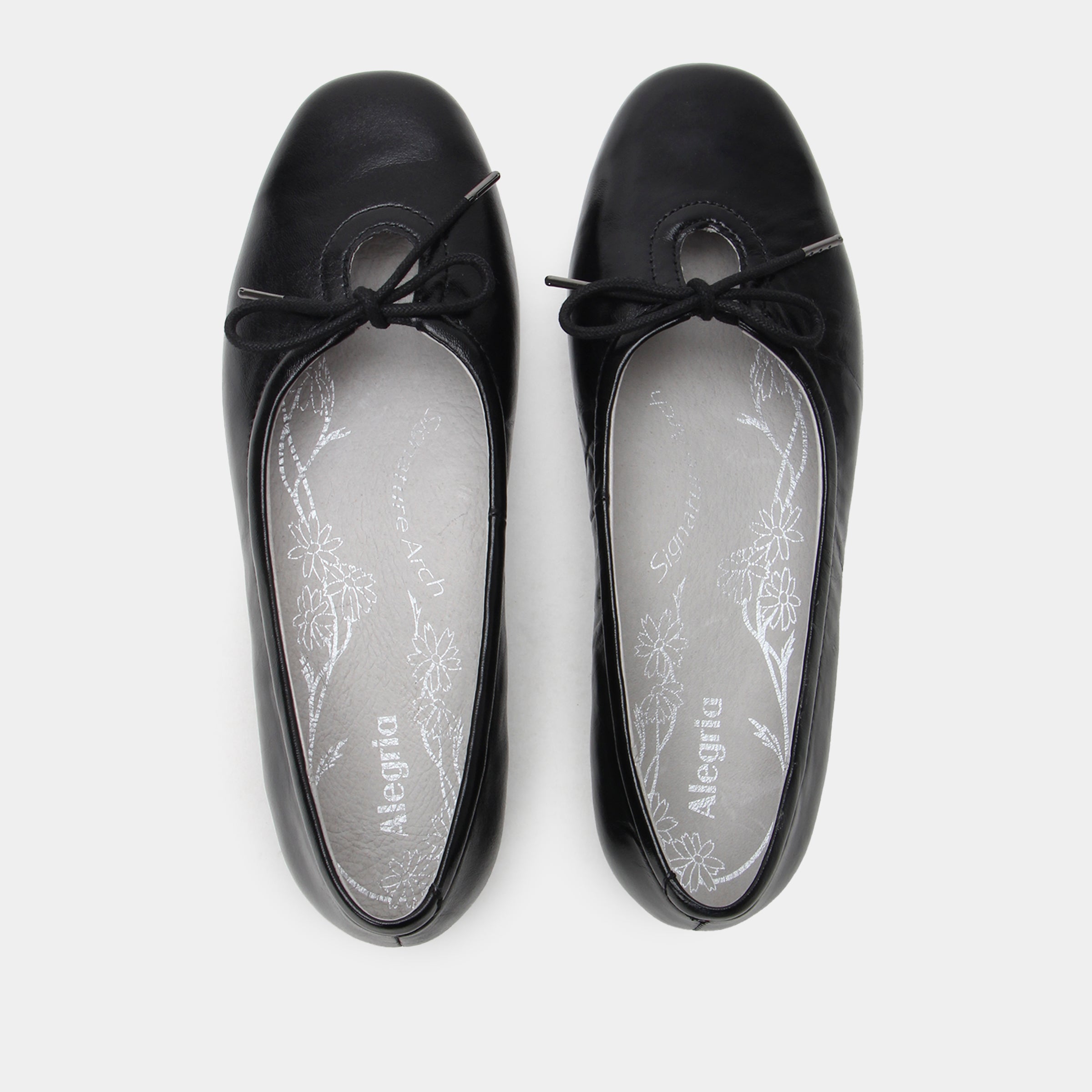 Leilah Black Gloss Shoe - Image 5