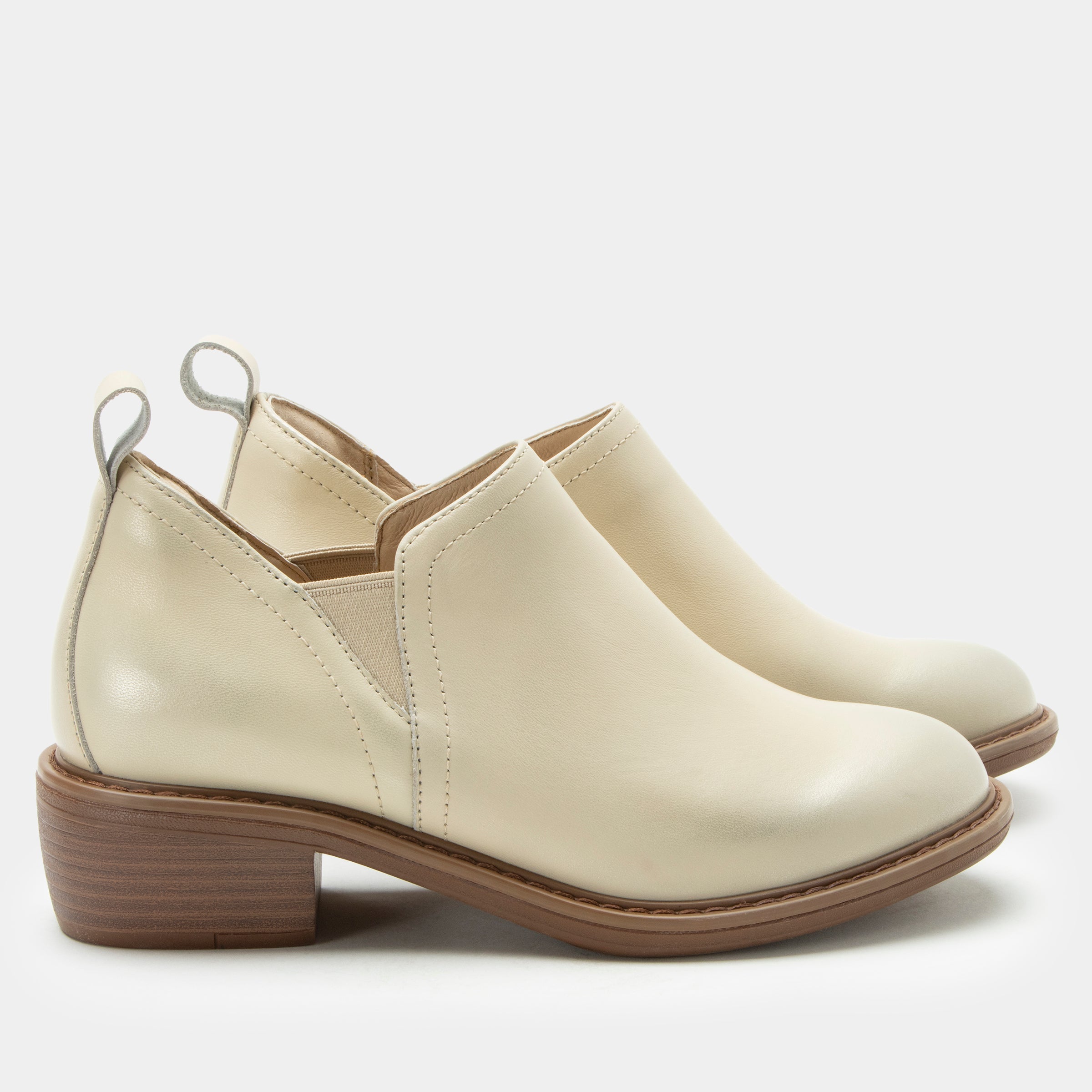 Merle Gold Cream Boot - Image 3