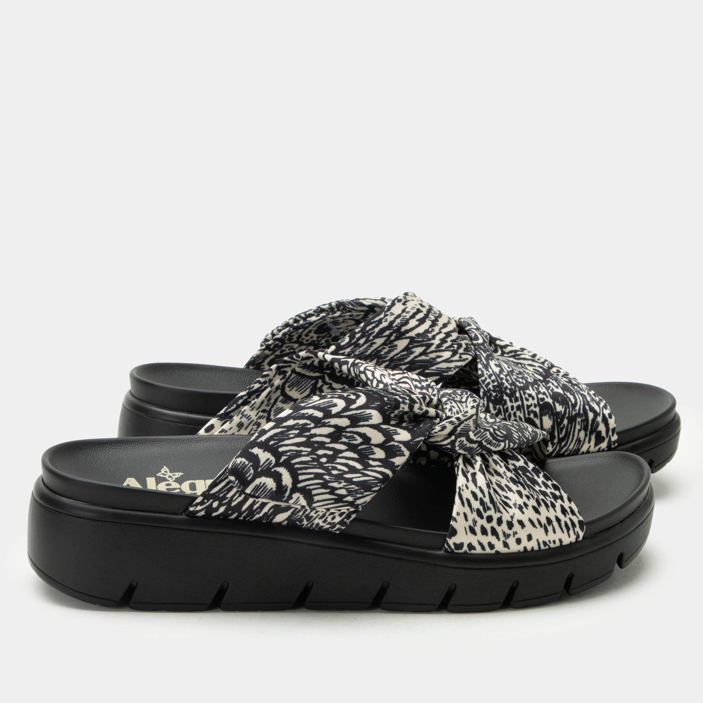 Rylie Birds Of A Feather Sandal - Image 3
